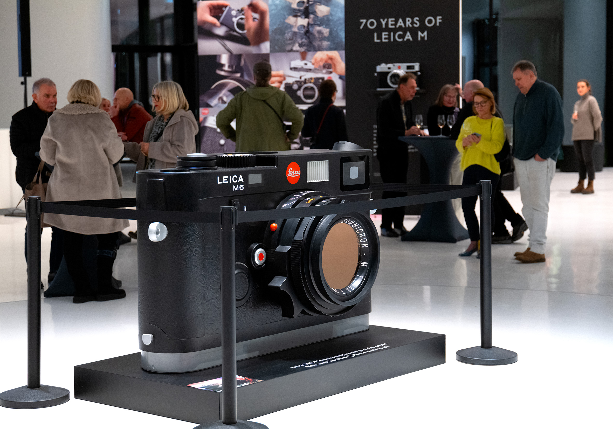 100 Jahre Leica Vernissage Wetzlar Kamera Model