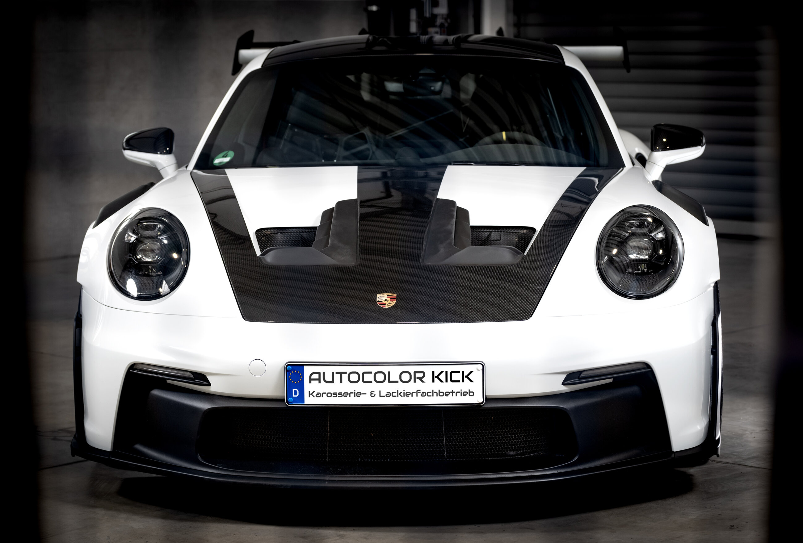 Autolackierung KICK Neuwied Porsche GT3 Front