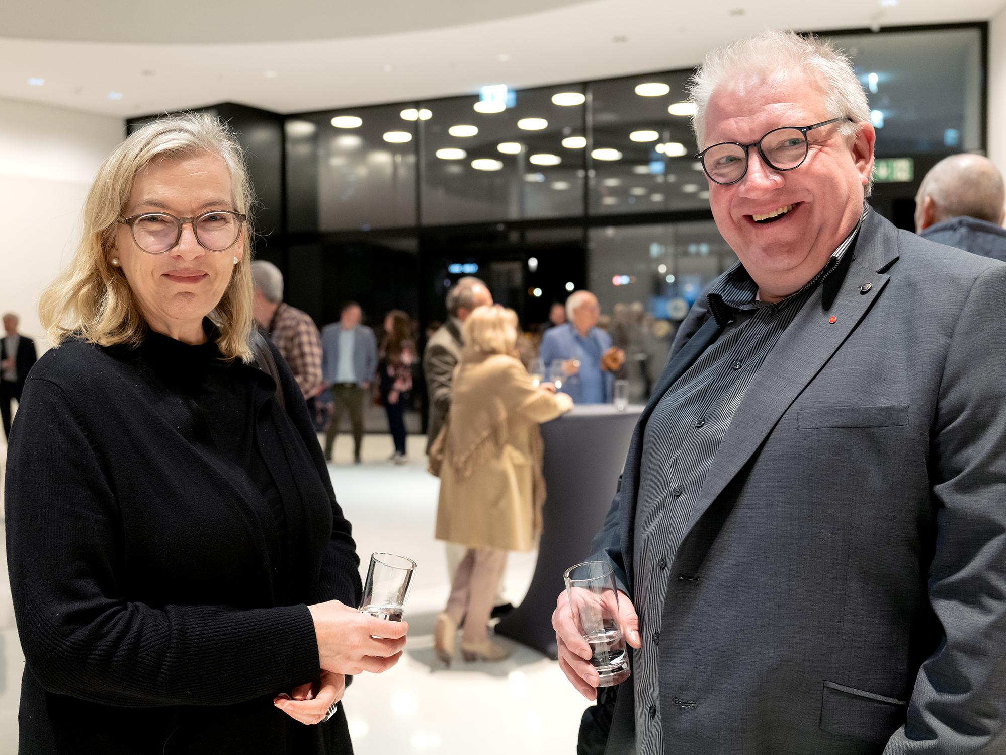 Gäste Götz Schleser Leica Ausstellung Wetzlar Forum 