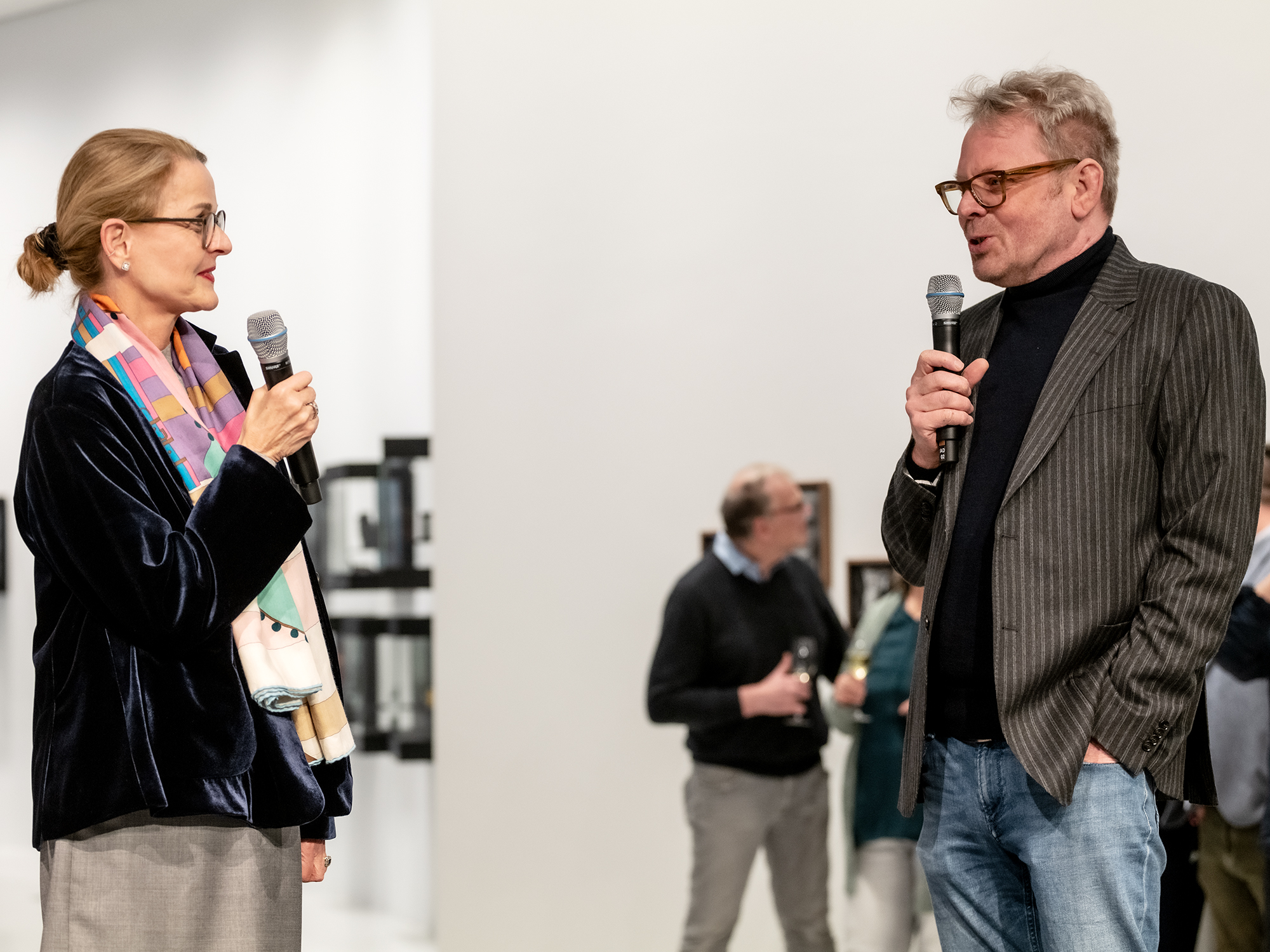 Karin Rehn Kaufmann Götz Schleser Im Gespräch Ausstellung Bei Leica