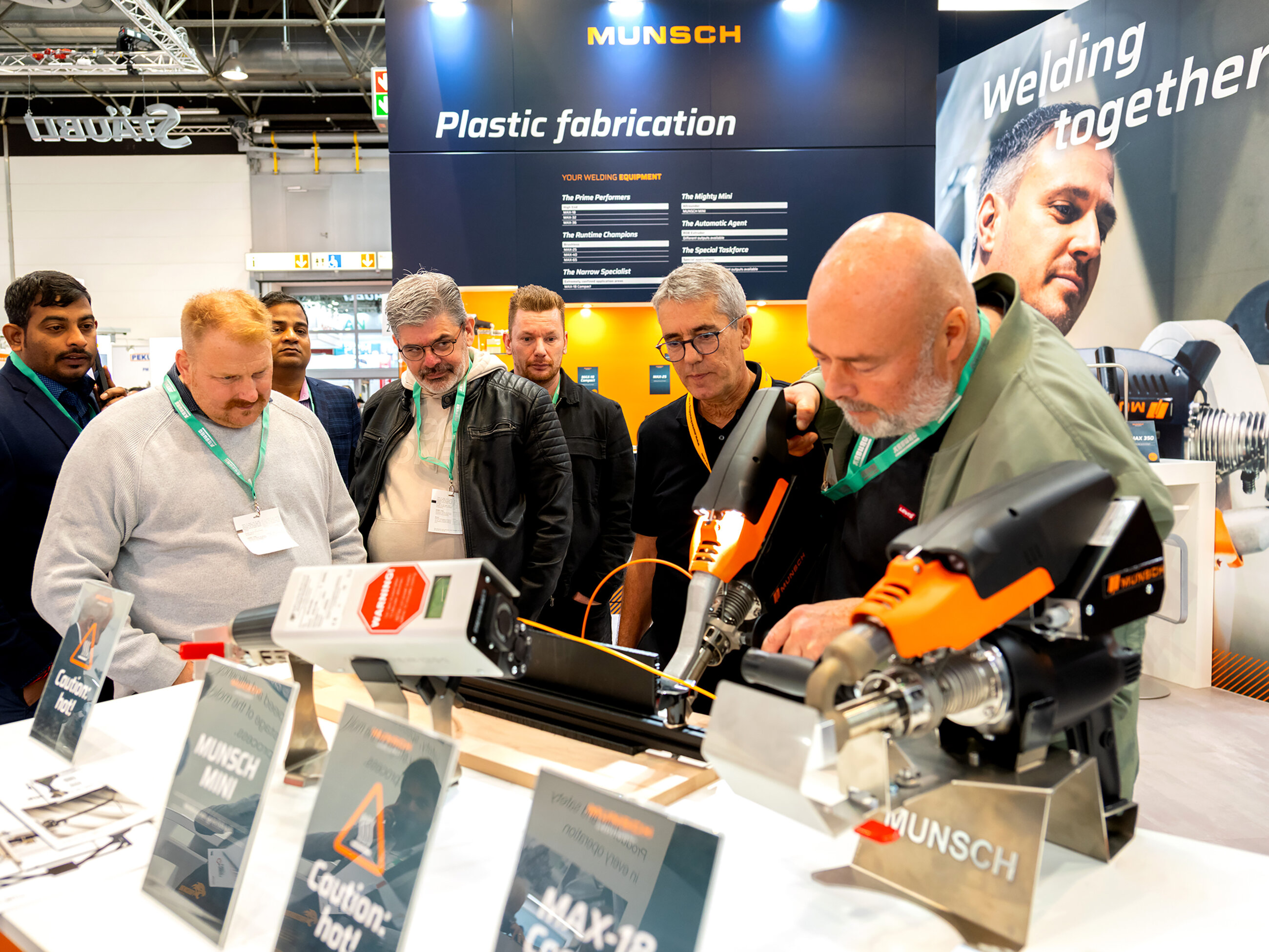 MESSE K Duesseldorf Messestand Besucher MUNSCH
