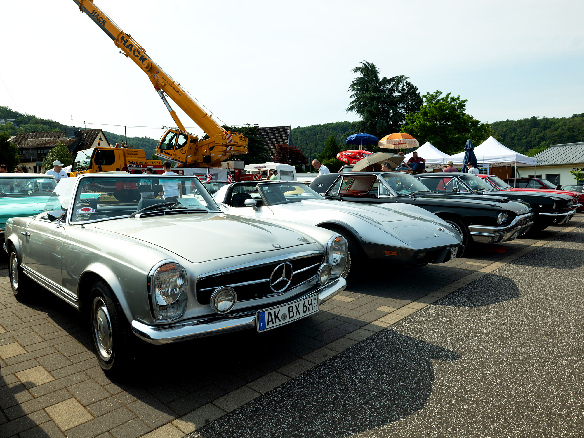 Wiedtal Classic Oldtimer Treffen MOH Stand Mercedes Pagode175
